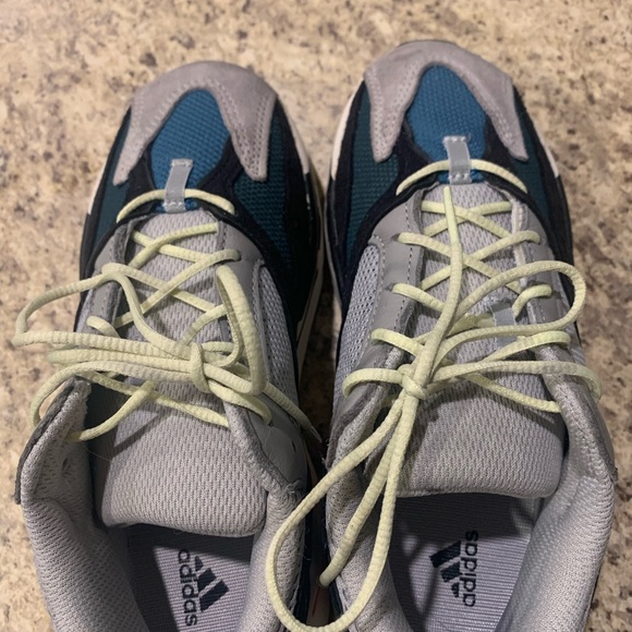 Used Yeezy Boost 700 V1 Kids Wave Runner lightly used size 2 - Picture 8 of 10
